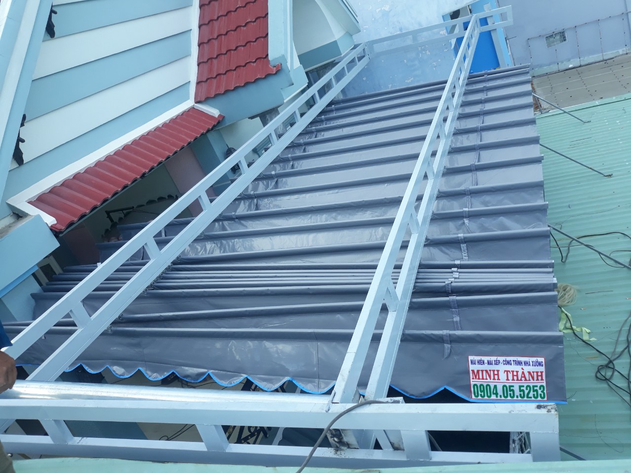 Bảng giá lắp đặt mái hiên mái xếp giá rẻ nhất thị trường Quận 7 - HCM