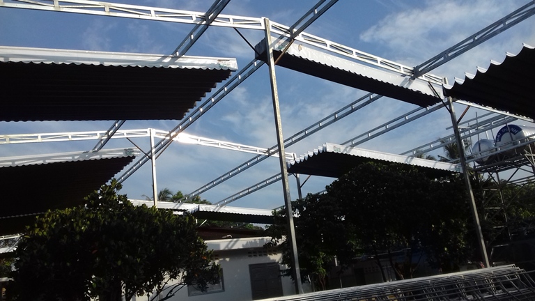 Địa chỉ cung cấp mái hiên mái xếp giá rẻ tại Quận 7 - HCM